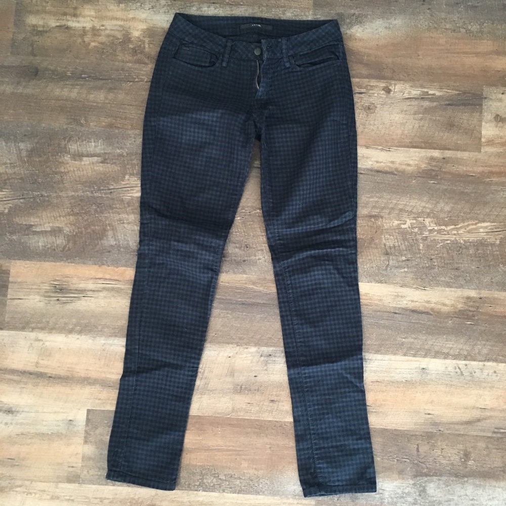 Joe’s Jeans Chelsea